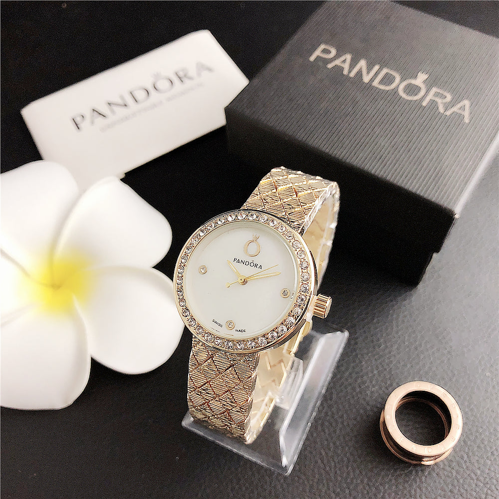 P A N D O R A Royale Marbeli™ – Time Wears Luxury