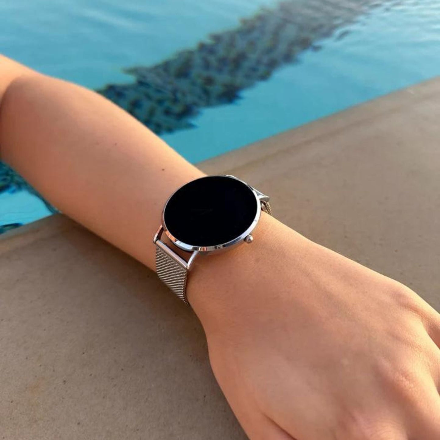Aura Marbeli™ – Smart Elegance Watch