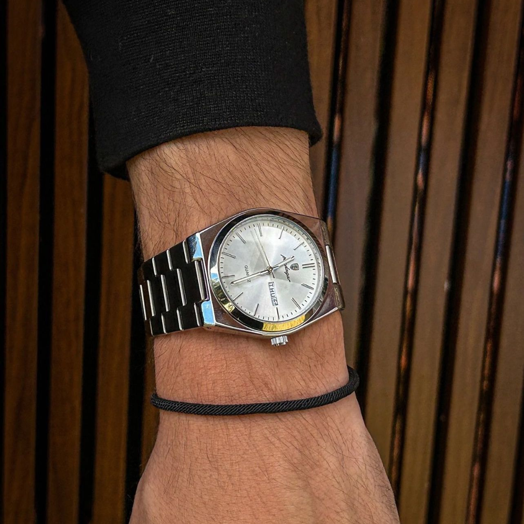 Signature Watch for the Modern Man