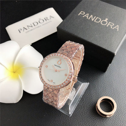 P A N D O R A Royale Marbeli™ – Time Wears Luxury