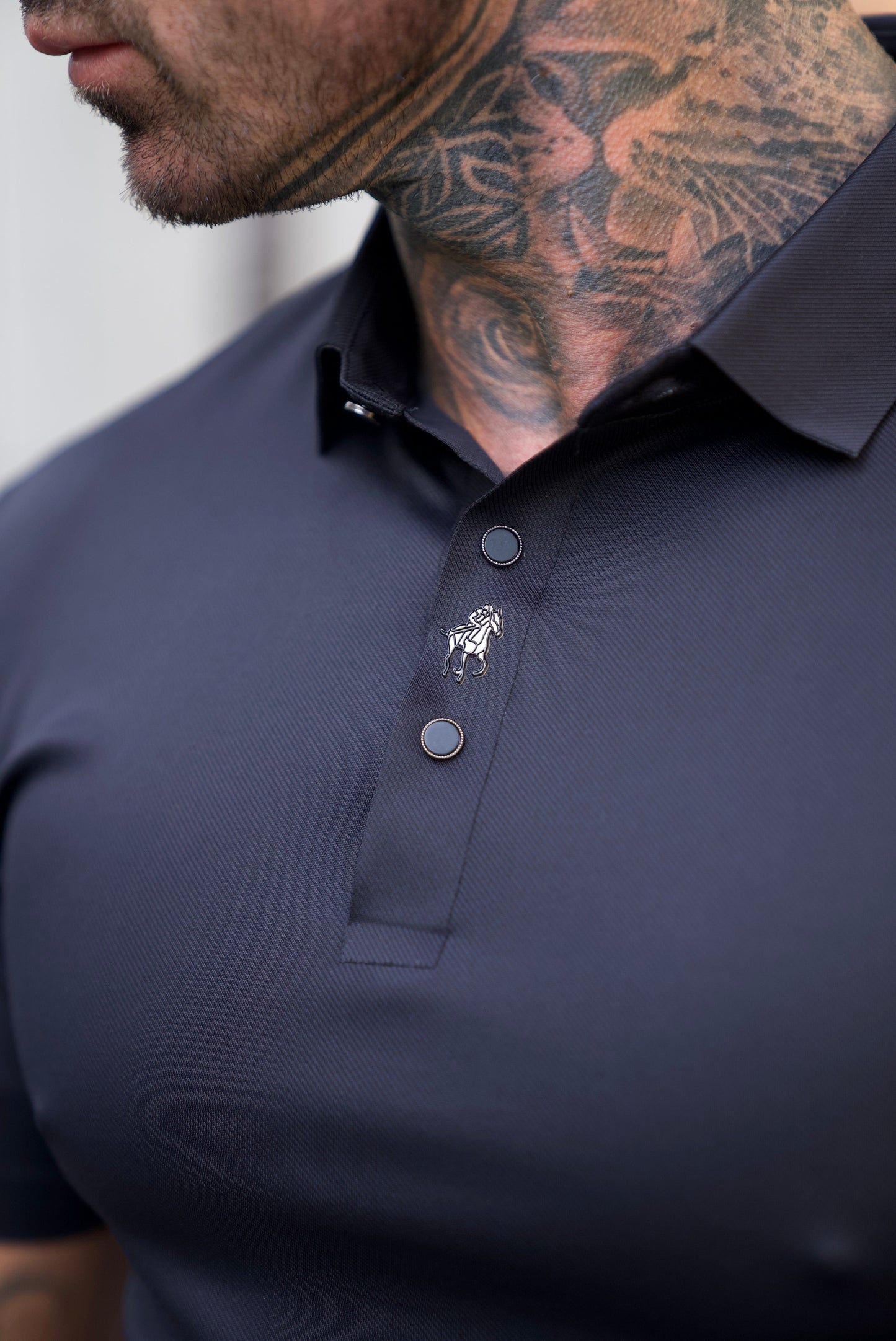 Veneto Classic: Wrinkle-Free Muscle Fit Polo