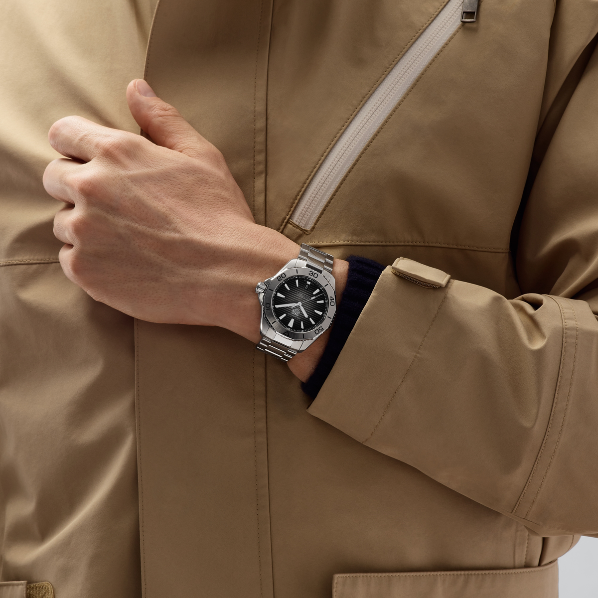 TAG Heuer Aquaracer Professional 200 Date 40mm – Black