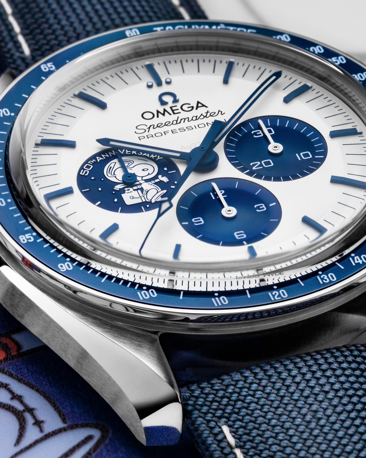 Speedmaster Silver Snoopy Award 50th Anniversary 42mm