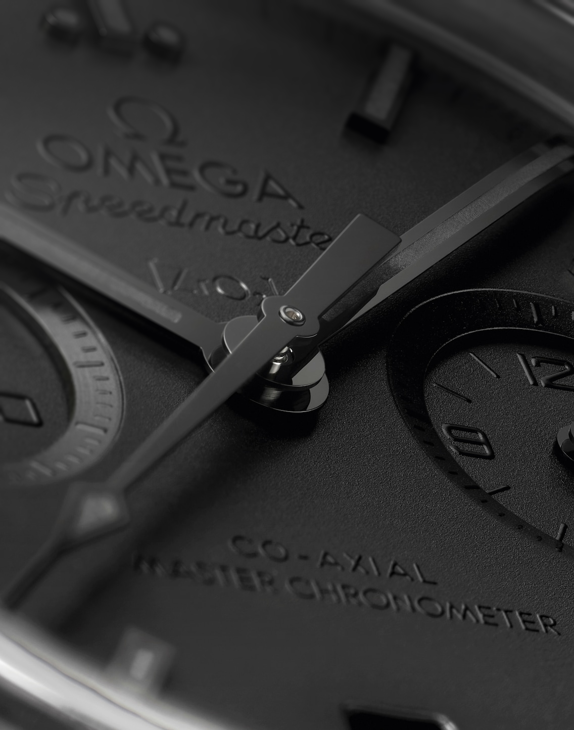 Speedmaster Dark Side of the Moon Black 44mm – Premium Edition